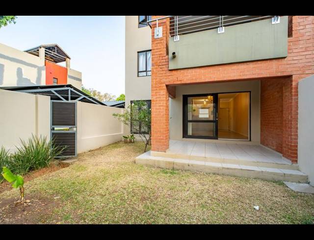 1 BEDROOM APARTMENT FOR SALE IN BRYANSTON